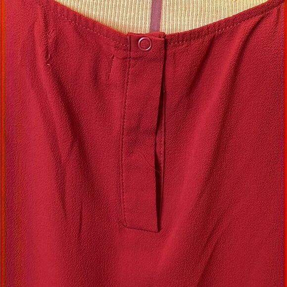 MUD PIE Red Ruffle Hem Blouse  - Size Large - Picture 10 of 13